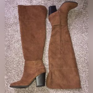 EXPRESS / EUC Over The Knee Faux Suede Boots in Cognac / Womens 7